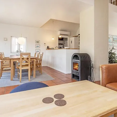 Holiday home 6 Person In Bl Vand